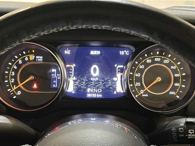 クライスラー・ジープ ラングラー アンリミテッド サハラ 新潟県 2021(令3)年 3.9万km ブラック SMITTYBILTディフェンダーラック/標準装備/サブウーハー付アルパイン製プレミアムスピーカー/オーディオナビゲーションシステムUconnect /8.4インチVGAタッチパネルモニター/・AM/FMラジオ/・地上デジタルテレビチューナー/・Bluetooth/・USB・iPod ・ iPhone/・AUX/ParkSense/ParkviewTMリアバックアップカメラ/アダプティブ クルーズ コントロール/ブラインドスポットモニター/リアクロスパスディテクション/LEDヘッドライト（オートレベリング機能）/・デイタイムランニングランプ/・オートハイビームヘッドライト/レザーシートJeepロゴ/フロントシートヒーター/ステアリングヒーター/ETC2.0