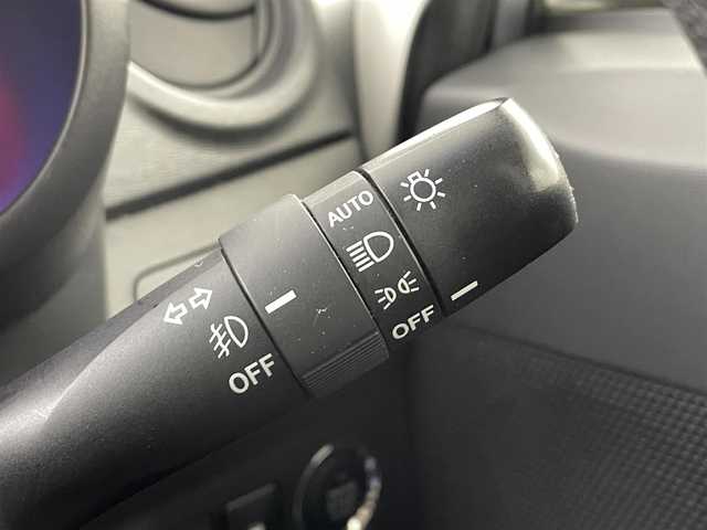 ダイハツ ムーヴ カスタム X SA 福島県 2013(平25)年 10.7万km タングステングレーM スマートアシスト/・衝突軽減システム/・AAC/・コーナーセンサー/・駐車支援システム/純正８インチＳＤナビ（NSZN-W63D）/・ＥＴＣ/・ＴＶ/・Bluetooth/・ＦＭ／ＡＭ/前後ドライブレコーダー/ＬＥＤヘッドライト/オートライト/純正アルミホイール/純正フロアマット/純正ドアバイザー/プッシュスタート/スマートキー/アイドリングストップ/ウィンカーミラー