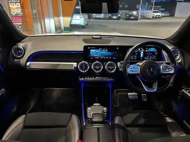 メルセデス・ベンツ Ｍ・ベンツ ＧＬＢ２００ｄ 4マチック AMGライン 富山県 2021(令3)年 3.9万km 白 セーフティパッケージ/純正ＨＤＤナビ/Bluetooth接続/フルセグTV/AM/FMラジオ/バックカメラ/３６０°カメラ/前後ドラレコ/ACC/プッシュスタート/パワーバックドア/アイドリングストップ/ワイヤレス充電/D/N席パワーシート/D/N席シートヒーター/３列シート/ETC２．０/アンビエントライト/ダウンヒルコントロール/車線逸脱防止/パークセンサー/盗難防止装置/衝突軽減