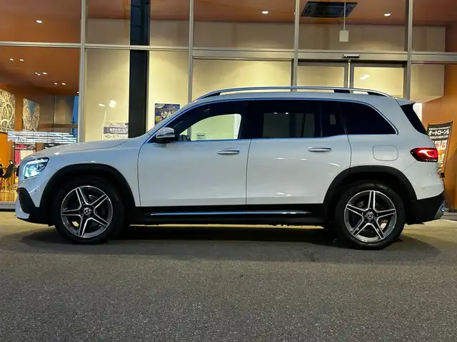 メルセデス・ベンツ Ｍ・ベンツ ＧＬＢ２００ｄ 4マチック AMGライン 富山県 2021(令3)年 3.9万km 白 セーフティパッケージ/純正ＨＤＤナビ/Bluetooth接続/フルセグTV/AM/FMラジオ/バックカメラ/３６０°カメラ/前後ドラレコ/ACC/プッシュスタート/パワーバックドア/アイドリングストップ/ワイヤレス充電/D/N席パワーシート/D/N席シートヒーター/３列シート/ETC２．０/アンビエントライト/ダウンヒルコントロール/車線逸脱防止/パークセンサー/盗難防止装置/衝突軽減
