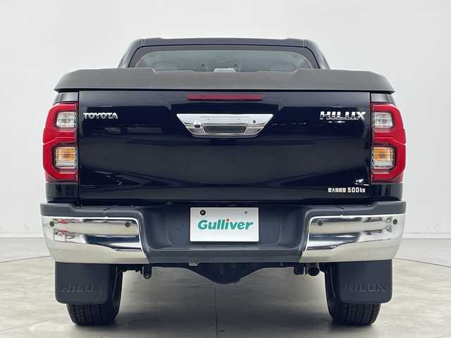 トヨタ ハイラックス Z 新潟県 2021(令3)年 6万km アティチュードブラックマイカ 4WD/11インチアルパインフローティングナビ/　フルセグTV/Bluetooth/CD/DVD/USB/HDMI/プリクラッシュセーフティ/レーンキープアシスト/レーダークルーズコントロール/前後コーナーセンサー/バックモニター/ETC/LEDヘッドライト/アイドリングストップ/横滑り防止装置/純正トノカバー/純正ベッドライナー/レザー調シートカバー