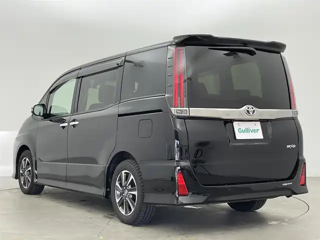 トヨタ ノア Si ダブルバイビーⅢ 富山県 2020(令2)年 4.1万km ブラック 純正メモリナビ/フルセグTV/Bluetooth/バックカメラ/純正フリップダウンモニター/ETC/両側電動スライドドア/LEDオートライト/オートハイビーム/トヨタセーフティセンス/クルーズコントロール/前後ドライブレコーダー/前後コーナーセンサー/ハーフレザー/スマートキー/スペアキー/ワンオーナー