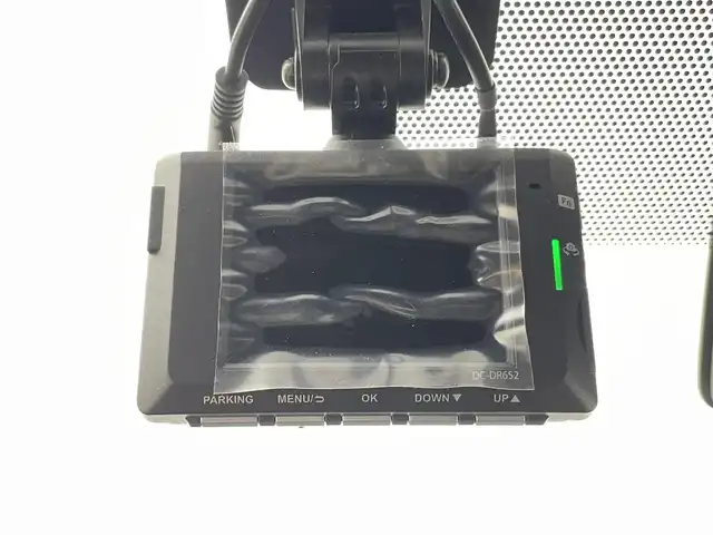 トヨタ ノア Si ダブルバイビーⅢ 富山県 2020(令2)年 4.1万km ブラック 純正メモリナビ/フルセグTV/Bluetooth/バックカメラ/純正フリップダウンモニター/ETC/両側電動スライドドア/LEDオートライト/オートハイビーム/トヨタセーフティセンス/クルーズコントロール/前後ドライブレコーダー/前後コーナーセンサー/ハーフレザー/スマートキー/スペアキー/ワンオーナー