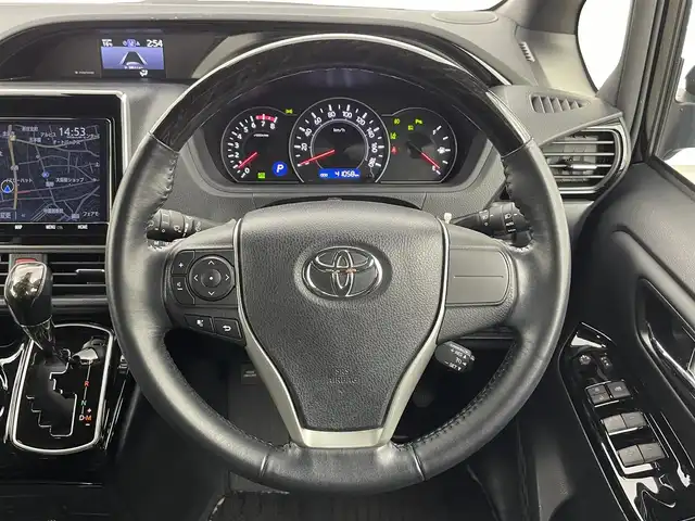 トヨタ ノア Si ダブルバイビーⅢ 富山県 2020(令2)年 4.1万km ブラック 純正メモリナビ/フルセグTV/Bluetooth/バックカメラ/純正フリップダウンモニター/ETC/両側電動スライドドア/LEDオートライト/オートハイビーム/トヨタセーフティセンス/クルーズコントロール/前後ドライブレコーダー/前後コーナーセンサー/ハーフレザー/スマートキー/スペアキー/ワンオーナー