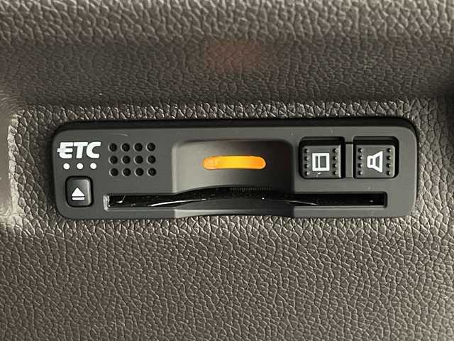 ホンダ フリード＋ ハイブリット G ホンダセンシング 岐阜県 2020(令2)年 1.1万km 黒 純正SDナビゲーション/CD　DVD/フルセグテレビ/Bluetooth/SD/バックカメラ/レーダークルーズコントロール/シートヒーター(D/N席)/両側パワースライドドア/ビルトインETC/ステアリングリモコン/LEDヘッドライト/オートライト/前後ドラレコ/プッシュスタート/スマートキー