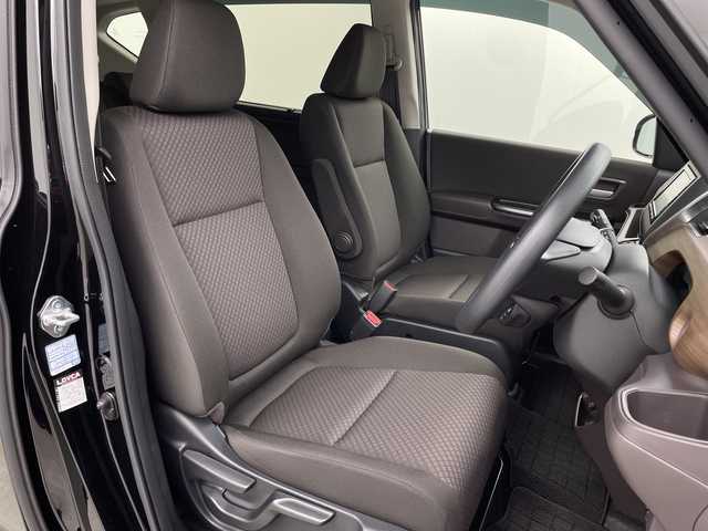 ホンダ フリード＋ ハイブリット G ホンダセンシング 岐阜県 2020(令2)年 1.1万km 黒 純正SDナビゲーション/CD　DVD/フルセグテレビ/Bluetooth/SD/バックカメラ/レーダークルーズコントロール/シートヒーター(D/N席)/両側パワースライドドア/ビルトインETC/ステアリングリモコン/LEDヘッドライト/オートライト/前後ドラレコ/プッシュスタート/スマートキー