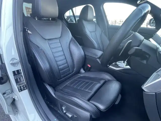 ＢＭＷ ３２０ｄ xDrive Mスポーツ 栃木県 2019(令1)年 4.3万km 白 ハイラインパッケージ/インテリジェントセーフティ/コンフォートアクセス/アンビエントライト/黒革シート/パワーシート/シートヒーター/ナビ/バックカメラ/ミラーETC/パワートランクリッド/パークディスタンス/ACC/レーンキープアシスト/ブラインドスポット/ドライブレコーダー/ワイヤレスチャージ