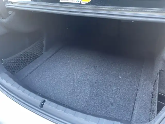 ＢＭＷ ３２０ｄ xDrive Mスポーツ 栃木県 2019(令1)年 4.3万km 白 ハイラインパッケージ/インテリジェントセーフティ/コンフォートアクセス/アンビエントライト/黒革シート/パワーシート/シートヒーター/ナビ/バックカメラ/ミラーETC/パワートランクリッド/パークディスタンス/ACC/レーンキープアシスト/ブラインドスポット/ドライブレコーダー/ワイヤレスチャージ