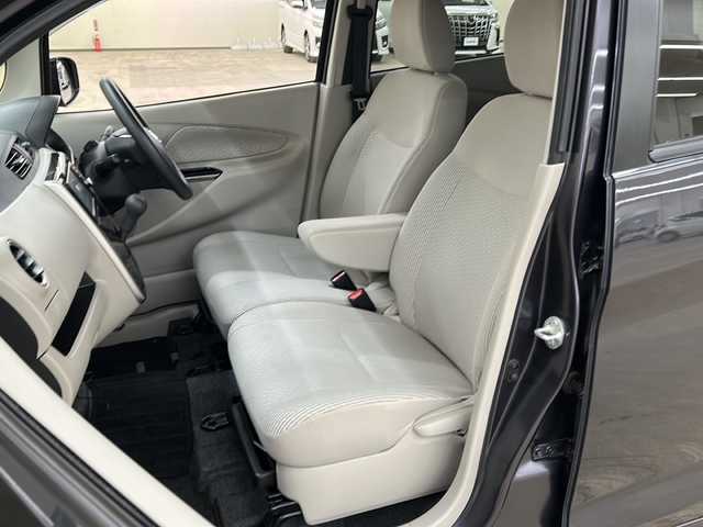 日産 デイズ X 道央・札幌 2014(平26)年 7.7万km プレミアムパープルP 4WD//純正メモリナビ//フルセグテレビ//バックカメラ//アイドリングストップ//ドアバイザー//プッシュスタート//ETC//アラウンドビューモニター//シートヒーター