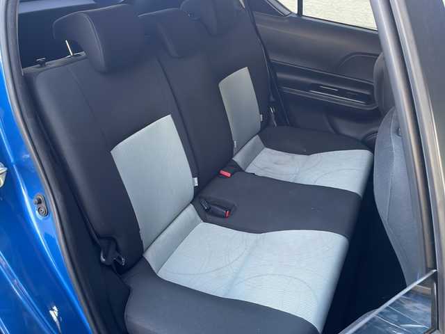 トヨタ アクア S 兵庫県 2014(平26)年 11.1万km コバルトブルーメタリック ワンオーナー/保証書・取説・有/純正SDナビ・ワンセグ・BT・CD・DVD・FM・AM/バックカメラ/ETC/プッシュスタート/スマートキー×2/純正フロアマット/純正ドアバイザー