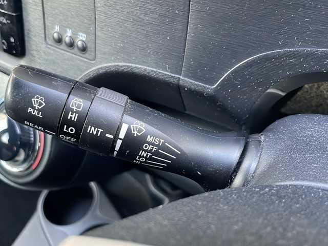 トヨタ アクア S 兵庫県 2014(平26)年 11.1万km コバルトブルーメタリック ワンオーナー/保証書・取説・有/純正SDナビ・ワンセグ・BT・CD・DVD・FM・AM/バックカメラ/ETC/プッシュスタート/スマートキー×2/純正フロアマット/純正ドアバイザー