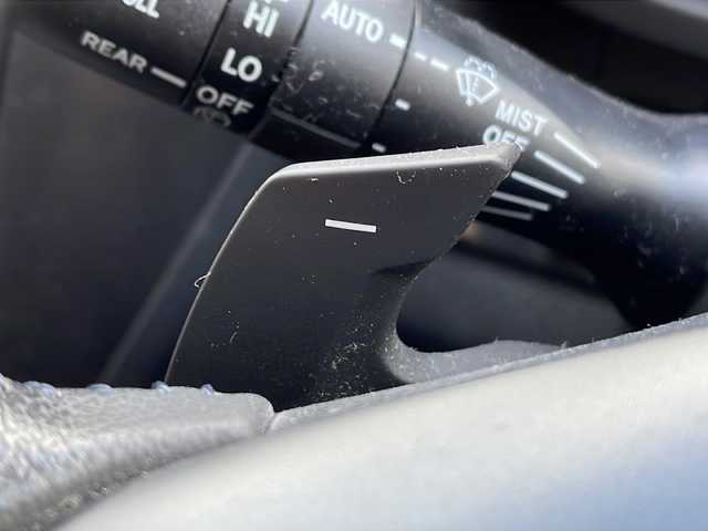 スバル レガシィ Ｂ４ 2．5iアイサイト 茨城県 2013(平25)年 5.4万km サテンホワイトパール 【(株)IDOMが運営する【じしゃロン水戸店】の自社ローン対象車両になります。こちらは現金ご利用時の価格です。自社ローンご希望の方は別途その旨お申付け下さい。】/・４WD/・ナビ/フルセグ/CDDVD/Bluetooth/・バックカメラ/・ETC/・社外前後ドラレコ/・MTモード付きAT/・レーダークルーズコントロール/・レーンキープアシスト/・衝突被害軽減ブレーキ/・先行車発進告知/・オートライト/・ヒルディセントコントロール/・パドルシフト/・純正AW/・純正マット/・保証書/・取扱説明書