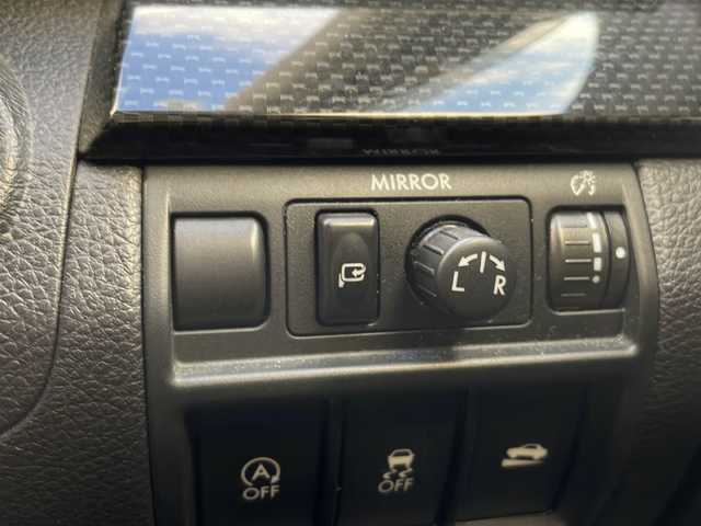 スバル レガシィ Ｂ４ 2．5iアイサイト 茨城県 2013(平25)年 5.4万km サテンホワイトパール 【(株)IDOMが運営する【じしゃロン水戸店】の自社ローン対象車両になります。こちらは現金ご利用時の価格です。自社ローンご希望の方は別途その旨お申付け下さい。】/・４WD/・ナビ/フルセグ/CDDVD/Bluetooth/・バックカメラ/・ETC/・社外前後ドラレコ/・MTモード付きAT/・レーダークルーズコントロール/・レーンキープアシスト/・衝突被害軽減ブレーキ/・先行車発進告知/・オートライト/・ヒルディセントコントロール/・パドルシフト/・純正AW/・純正マット/・保証書/・取扱説明書