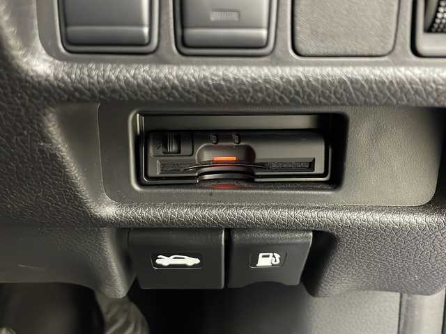 日産 エクストレイル 20X 秋田県 2017(平29)年 2.8万km シャイニングブルー 4WD/純正ナビ/（FM/AM/Bluetooth/フルセグTV/CD/DVD）/電動リアゲート/サンルーフ/カプロンシート/横滑り防止装置/コーナーセンサー/ダウンヒルアシスト/アイドリングストップ/ビルトインETC/ステアリングリモコン/前席シートヒーター/2WD⇔4WD切り替えスイッチ/電動格納ミラー/プッシュスタート/スマートキー/純正アルミホイール/社外フロアマット/ルーフレール/ドアバイザー