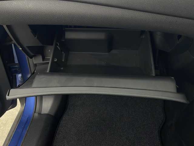 日産 エクストレイル 20X 秋田県 2017(平29)年 2.8万km シャイニングブルー 4WD/純正ナビ/（FM/AM/Bluetooth/フルセグTV/CD/DVD）/電動リアゲート/サンルーフ/カプロンシート/横滑り防止装置/コーナーセンサー/ダウンヒルアシスト/アイドリングストップ/ビルトインETC/ステアリングリモコン/前席シートヒーター/2WD⇔4WD切り替えスイッチ/電動格納ミラー/プッシュスタート/スマートキー/純正アルミホイール/社外フロアマット/ルーフレール/ドアバイザー