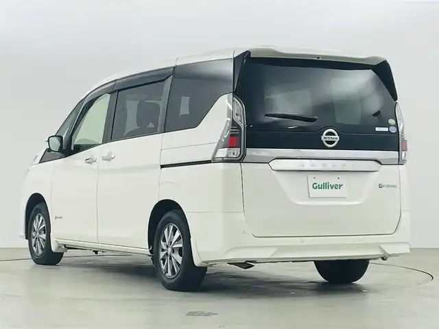 日産 セレナ e－パワー XV 福島県 2018(平30)年 4.8万km ブリリアントホワイトパール エマージェンシーブレーキ/・車線逸脱警報装置/・標識認識機能/・クリアランスソナー/社外ナビ/・型番：CN-RX03D/・フルセグTV/・BT/BD/CD/DVD/MSV/・アラウンドビューモニター/・ETC/両側パワースライドドア/クルーズコントロール/アイドリングストップ/革巻きステアリング/・ステアリングリモコン/・ステアリングヒーター/シートヒーター(運転席/助手席)/ヘッドライトレベライザー/・オートライト/プッシュスタート/・スマートキー/電動格納ミラー/純正フロアマット