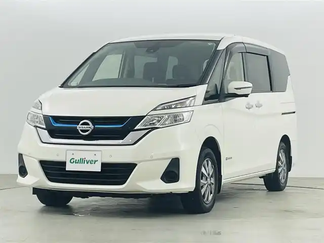 日産 セレナ e－パワー XV 福島県 2018(平30)年 4.8万km ブリリアントホワイトパール エマージェンシーブレーキ/・車線逸脱警報装置/・標識認識機能/・クリアランスソナー/社外ナビ/・型番：CN-RX03D/・フルセグTV/・BT/BD/CD/DVD/MSV/・アラウンドビューモニター/・ETC/両側パワースライドドア/クルーズコントロール/アイドリングストップ/革巻きステアリング/・ステアリングリモコン/・ステアリングヒーター/シートヒーター(運転席/助手席)/ヘッドライトレベライザー/・オートライト/プッシュスタート/・スマートキー/電動格納ミラー/純正フロアマット