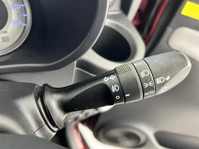 ダイハツ キャスト アクティバ G ターボ SAⅡ 宮城県 2016(平28)年 2.2万km ファイアークォーツレッドM 禁煙車/４WD/スマートアシストII/・衝突回避支援ブレーキ機能/・車線逸脱警報機能/ストラーダナビ（CD.DVD.BT.SD）CN-RS02WD/フルセグTV/ETC/ダウンヒルアシスト/アイドリングストップ/パーキングセンサー/横滑り防止/プッシュスタート/スマートキーｘ２/ＬＥＤヘッドライト/スタッドレスタイヤ積込み（ホイール付き）/2016年製ブリヂストンタイヤ
