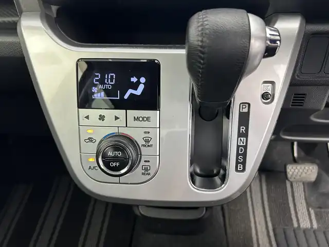 ダイハツ キャスト アクティバ G ターボ SAⅡ 宮城県 2016(平28)年 2.2万km ファイアークォーツレッドM 禁煙車/４WD/スマートアシストII/・衝突回避支援ブレーキ機能/・車線逸脱警報機能/ストラーダナビ（CD.DVD.BT.SD）CN-RS02WD/フルセグTV/ETC/ダウンヒルアシスト/アイドリングストップ/パーキングセンサー/横滑り防止/プッシュスタート/スマートキーｘ２/ＬＥＤヘッドライト/スタッドレスタイヤ積込み（ホイール付き）/2016年製ブリヂストンタイヤ