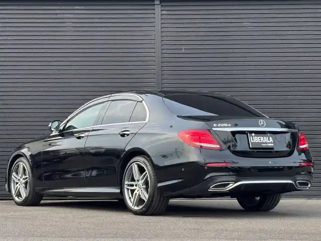 メルセデス・ベンツ Ｅ２２０ｄ アバンギャルド AMGライン 山梨県 2020(令2)年 2.2万km パール 後期 /レザーEXCP /SR /黒革 /HUD /Pアトマイザ/純正ＨＤＤナビ/フルセグ/全周囲カメラ/マルチＢＬＥＤ/アダプティブＬ/Ａハイビーム/マルチアンビエントライト/ブルメスター/Ｐシート/全席シートＨ/インテリジェントＳ/ＡＣＣ/保証書/記録簿