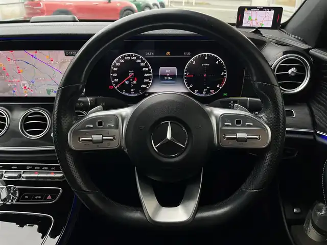 メルセデス・ベンツ Ｅ２２０ｄ アバンギャルド AMGライン 山梨県 2020(令2)年 2.2万km パール 後期 /レザーEXCP /SR /黒革 /HUD /Pアトマイザ/純正ＨＤＤナビ/フルセグ/全周囲カメラ/マルチＢＬＥＤ/アダプティブＬ/Ａハイビーム/マルチアンビエントライト/ブルメスター/Ｐシート/全席シートＨ/インテリジェントＳ/ＡＣＣ/保証書/記録簿