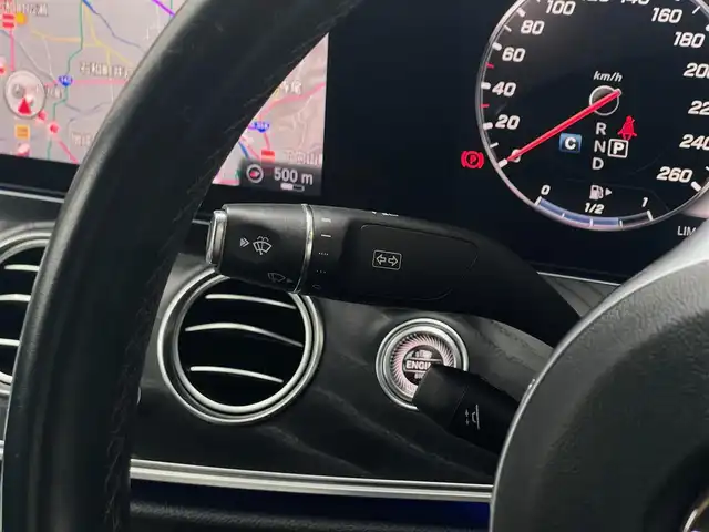 メルセデス・ベンツ Ｅ２２０ｄ アバンギャルド AMGライン 山梨県 2020(令2)年 2.2万km パール 後期 /レザーEXCP /SR /黒革 /HUD /Pアトマイザ/純正ＨＤＤナビ/フルセグ/全周囲カメラ/マルチＢＬＥＤ/アダプティブＬ/Ａハイビーム/マルチアンビエントライト/ブルメスター/Ｐシート/全席シートＨ/インテリジェントＳ/ＡＣＣ/保証書/記録簿