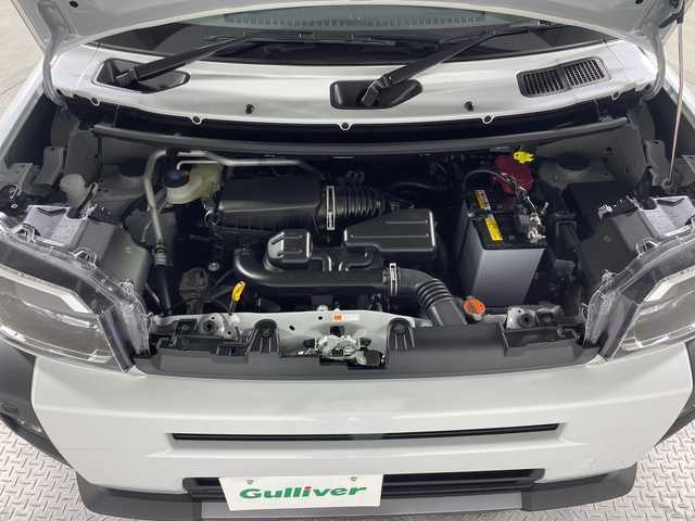 ダイハツ タフト G ダーククロムベンチャー 神奈川県 2025(令7)年 0.1千km シャイニングホワイトパール 届出済未使用車/登録時走行8km/ガラスルーフ/シートヒーター前席/アイドリングストップ/スマートアシスト/衝突警報機能/衝突回避支援ブレーキ機能/ブレーキ制御付誤発進抑制機能/車線逸脱警報機能/路外逸脱警報機能/ふらつき警報/先行車発進お知らせ機能/標識認識機能/全車速追従機能付オートクルーズコントロール/レーンキープコントロール/オートハイビーム/アダプティブドライビングビーム/電動パーキングブレーキ/オートブレーキホールド/LEDヘッドライト/フォグライト