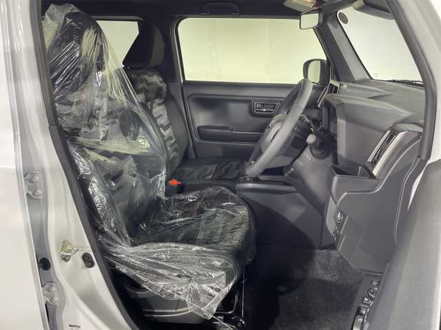 ダイハツ タフト G ダーククロムベンチャー 神奈川県 2025(令7)年 0.1千km シャイニングホワイトパール 届出済未使用車/登録時走行8km/ガラスルーフ/シートヒーター前席/アイドリングストップ/スマートアシスト/衝突警報機能/衝突回避支援ブレーキ機能/ブレーキ制御付誤発進抑制機能/車線逸脱警報機能/路外逸脱警報機能/ふらつき警報/先行車発進お知らせ機能/標識認識機能/全車速追従機能付オートクルーズコントロール/レーンキープコントロール/オートハイビーム/アダプティブドライビングビーム/電動パーキングブレーキ/オートブレーキホールド/LEDヘッドライト/フォグライト