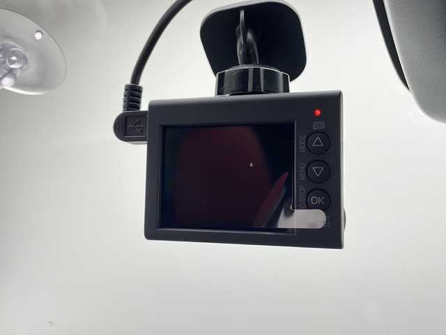 レクサス ＮＸ 300 Fスポーツ 長野県 2017(平29)年 2.6万km ホワイトノーヴァガラスフレーク 4WD/純正メモリナビ&フルセグTV&CD&DVD&USB&BT/アダプティブクルーズコントロール/レーンディパーチャーアラート/プリクラッシュセーフティ/パーキングサポートブレーキ/ブラインドスポットモニター/ヘッドアップディスプレイ/アイドリングストップ/サンルーフ/赤革シート/前席エアシート/前席シートヒーター/前席パワーシート/運転席シートメモリ/ステアリングスイッチ/ステアリングヒーター/パドルシフト/バックカメラ/サイドカメラ/ビルトインETC2.0/LEDヘッドライト/オートライト/フロントフォグランプ/リアフォグランプ/電動格納ミラー/ウィンカーミラー/電動ホールド/オートホールド/RAYS20インチAW装着/純正フロアマット/純正ドアバイザー/プッシュスタート/スマートキー/カードキー1枚/スペアキー1本/取扱説明書/新車保証書