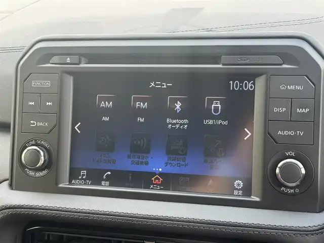日産 ＧＴ－Ｒ ピュアエディション 三重県 2017(平29)年 2万km ブリリアントホワイトパール nismoスポーツリセッティング/カーウイングスナビゲーションシステム/・8インチワイドディスプレイ/・HDDナビ/・地デジTV/・DVD/CD/・Bluetooth/・USB端子/・ハンズフリーフォン/バックカメラ/クリアランスソナー /ブラック革/パールスエードコンビシート/前席パワーシート/KENWOOD前後ドライブレコーダー(DRV-MR745)/クルーズコントロール/ビルトインETC/純正20インチRAYS製5本Y字スポークブラック塗装アルミホイール/ダンプトロニック(BILSTEIN製電子制御可変ダンパー)/brembo製フロント6ポッド/リア4ポッドイエロー塗装ブレーキキャリパー/ドリルドブレーキローター/LEDヘッドライト/・オートライト/リアフォグランプ/プッシュエンジンスタート/インテリジェントキー×2/新車時保証書/ナビ取扱説明書/車両取扱説明書