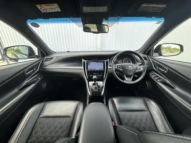 トヨタ ハリアー プレミアム 愛媛県 2018(平30)年 4.3万km 黒 フルセグTV/純正ナビ/ハーフレザー/パワーシートD席/ETC2.0/Bカメラ/クルーズコントロール/コーナーセンサー前後/LED/オートライト/純正フロアマット/純正18AW/ABS/横滑り防止装置/レーンキープアシスト/USB/スマートキー/スペアキー/プッシュスタート