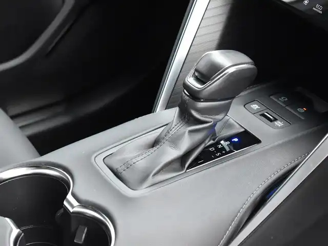 トヨタ ハリアー ハイブリッド G 福岡県 2024(令6)年 2.9万km プレシャスブラックパール 純正メーカーOP12.3インチディスプレイ/フルセグTV/Apple Carplay/Android Auto/デジタルインナーミラー（ドラレコ機能付き）/バックカメラ/ビルトインETC/モデリスタエアロ（F/S/R）/モデリスタマフラーカッター/D席パワーシート/ハーフレザーシート/パワーバックドア/トヨタセーフティセンス/・プリクラッシュセーフティ/・レーントレーシングアラート/・オートマチックハイビーム/・レーダークルーズコントロール/純正18インチアルミホイール/保証書・取説・スペアキー