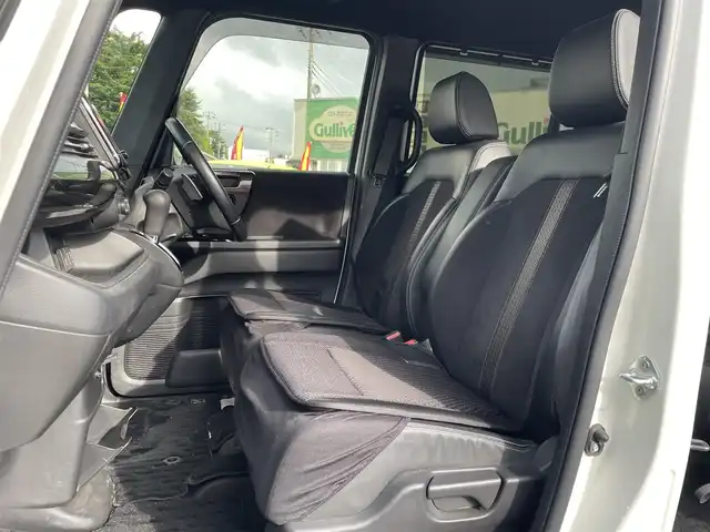 ホンダ Ｎ ＢＯＸ 埼玉県 2018(平30)年 4.6万km プレミアムホワイトパールⅡ ハーフレザーシート/純正ＳＤナビ＆フルセグＴＶ/（ＤＶＤ＆ＣＤ＆ＭＳＶ＆ＵＳＢ＆ＢＴ）/バックカメラ/ビルトインＥＴＣ/ドライブレコーダー/衝突軽減ブレーキ/先行車発進お知らせ機能/路外逸脱抑制機能/標識認識機能/アダプティブクルーズコントロール/革巻ステアリング/ステアリングリモコン/両側パワースライドドア/コーナーセンサー/純正エアロ/純正１５inアルミホイール/オートライト/ＬＥＤライト/ＬＥＤフォグランプ/ウィンカーミラー/電動格納ミラー/スマートキー/プッシュスタート/Ｗ＆サイド＆カーテンエアバッグ/横滑り防止装置/ＡＢＳ/ドアバイザー/フロアマット/新車保証書/取扱説明書/スマートスペアキー有