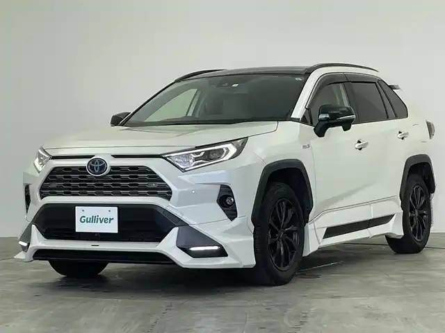 トヨタ ＲＡＶ４ ハイブリッドG 群馬県 2020(令2)年 5.1万km ホワイトパールクリスタルシャイン ＴＲＤエアロ　純正９インチナビ　パノラマルーフ　バックカメラ　レーダークルーズコントロール　レーンキープアシスト　プリクラッシュセーフティ　パワーバックドア　シートヒーター　前後ドラレコ　禁煙車