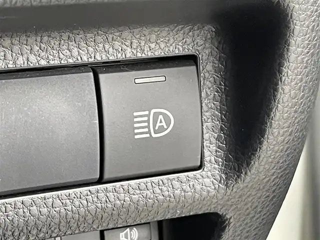トヨタ ＲＡＶ４ ハイブリッドG 群馬県 2020(令2)年 5.1万km ホワイトパールクリスタルシャイン ＴＲＤエアロ　純正９インチナビ　パノラマルーフ　バックカメラ　レーダークルーズコントロール　レーンキープアシスト　プリクラッシュセーフティ　パワーバックドア　シートヒーター　前後ドラレコ　禁煙車