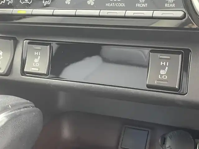 トヨタ ＲＡＶ４ ハイブリッドG 群馬県 2020(令2)年 5.1万km ホワイトパールクリスタルシャイン ＴＲＤエアロ　純正９インチナビ　パノラマルーフ　バックカメラ　レーダークルーズコントロール　レーンキープアシスト　プリクラッシュセーフティ　パワーバックドア　シートヒーター　前後ドラレコ　禁煙車