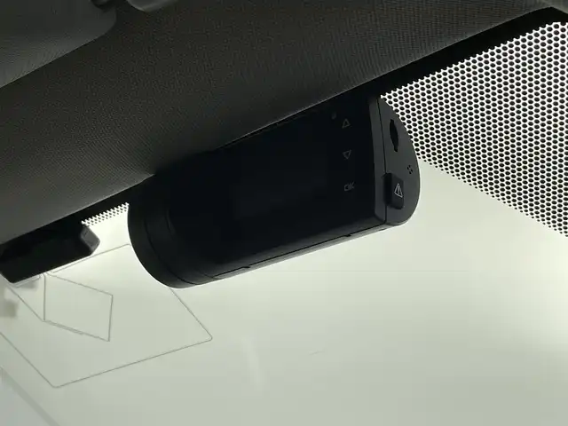 トヨタ ＲＡＶ４ ハイブリッドG 群馬県 2020(令2)年 5.1万km ホワイトパールクリスタルシャイン ＴＲＤエアロ　純正９インチナビ　パノラマルーフ　バックカメラ　レーダークルーズコントロール　レーンキープアシスト　プリクラッシュセーフティ　パワーバックドア　シートヒーター　前後ドラレコ　禁煙車