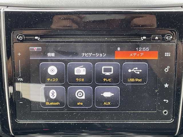 スズキ スイフト HYBRID RS 静岡県 2017(平29)年 1万km ピュアホワイトP ●ワンオーナー/●純正メモリーナビ/（フルセグ/CD/DVD/USB/Bluetooth）/●全方位カメラ/●運転席シートヒータ/●レーダークルーズコントロール/●衝突軽減システム/●レーンキープアシスト/●LED/●オートライト/●フォグランプ/●革巻きステアリング/●ステアリングスイッチ/●パドルシフト/●ETC/●横滑り防止装置/●アイドリングストップ/●電動格納ウィンカーミラー/●トノカバー/●純正フロアマット/●ドアバイザー/●ISOFIX/●純正16インチアルミホイール/●プッシュスタート/●スマートキー/●スペアキー×1/●W＋サイド＋カーテンSRS＋ABS/●保証書/●取扱説明書