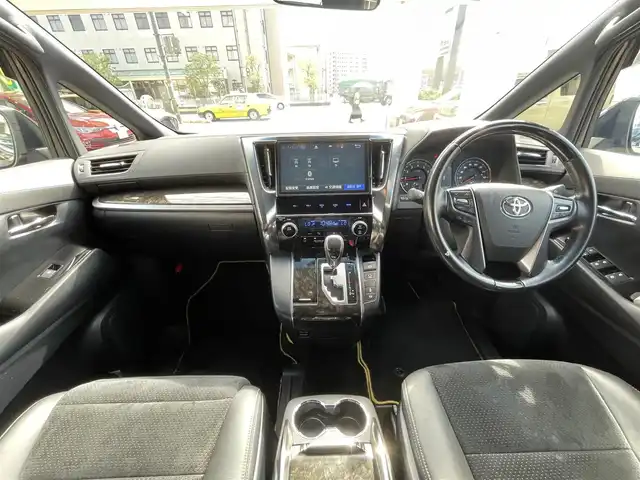 トヨタ ヴェルファイア Z Aエディション ゴールデンアイズ 岡山県 2016(平28)年 8.6万km ブラック モデリスタフルエアロ　純正１０型ナビ　純正１２．１型後席モニター　バックカメラ　ETC　両側電動スライドドア　電動リアゲート　ウッドコンビステアリング　クルーズコントロール　ＬＥＤ フォグ 禁煙車