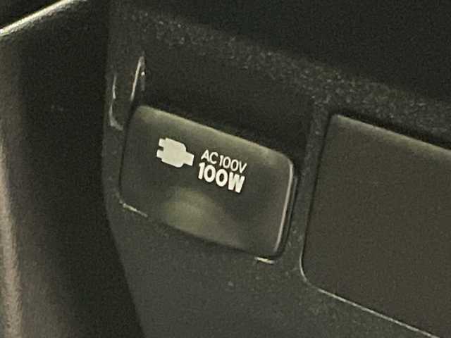 トヨタ ヴェルファイア Z Aエディション ゴールデンアイズ 愛媛県 2016(平28)年 8.6万km ブラック モデリスタエアロ/１２型後席用モニター/純正１０型ナビ/フルセグTV　Bluetooth/バックカメラ/クルーズコントロール/両側電動スライドドア/電動リアゲート/ＥＴＣ/オットマン/コーナーセンサー/純正フロアマット/ＬＥＤヘッドライト/禁煙車