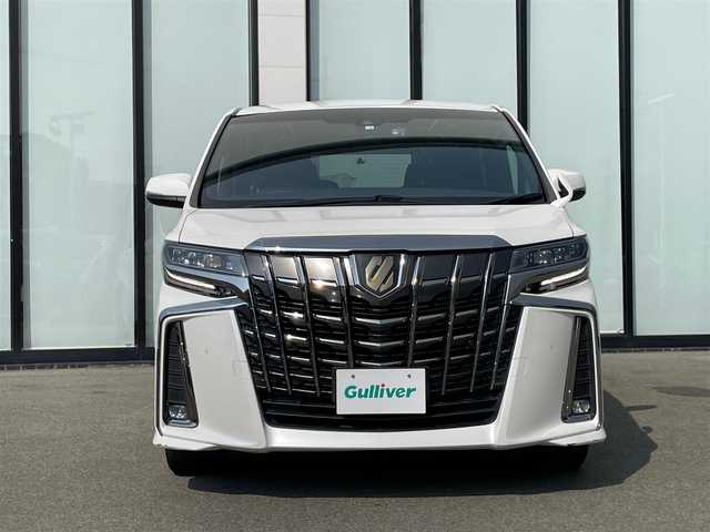トヨタ アルファード S タイプゴールド 大阪府 2020(令2)年 5.9万km ホワイトパールクリスタルシャイン トヨタセーフティセンス/純正９インチナビ　/   フルセグTV/Bluetooth/USB/CD/DVDデッキ　/バックモニター　/１２．１インチ後席モニター/クリアランスソナー　/ブラインドスポットモニター/両側パワースライドドア　/レーダークルーズコントロール/電動リアゲート　/アイドリングストップ/前後ドライブレコーダー/オートマチックハイビーム/オットマン/純正18インチアルミホイール/純正フロアマット/プッシュスタート/スマートキー　/ＥＴＣ　/三眼ＬＥＤ