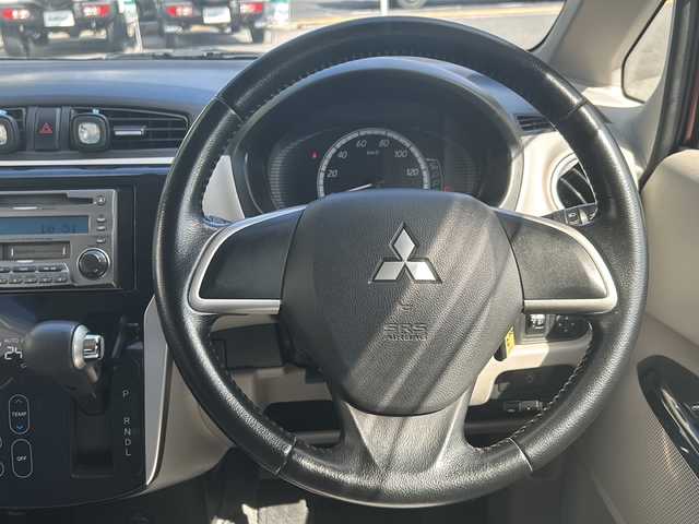 三菱 ｅＫワゴン G 鳥取県 2013(平25)年 7.2万km チェリーブラウンパール CD/MD/AM/FM/バックカメラ/アイドリングストップ/ドアバイザー/プッシュスタート/ETC/ベンチシート/スマートキー/HIDヘッドライト/USBポート/衝突安全ボディ/盗難防止システム