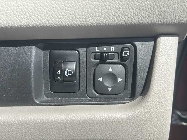 三菱 ｅＫワゴン G 鳥取県 2013(平25)年 7.2万km チェリーブラウンパール CD/MD/AM/FM/バックカメラ/アイドリングストップ/ドアバイザー/プッシュスタート/ETC/ベンチシート/スマートキー/HIDヘッドライト/USBポート/衝突安全ボディ/盗難防止システム