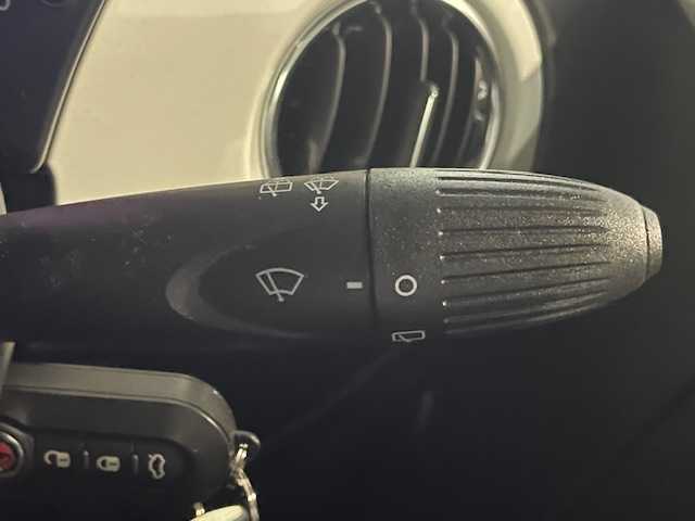 アバルト ５９５ 愛知県 2021(令3)年 1.8万km ホワイト 5MT/ETC/ターボ/ディスプレイオーディオ/Bluetooth/USB/AppleCarPlay/前後ドライブレコーダー/デジタルインナーミラー/後方コーナーセンサー/純正フロアマット/純正アルミホイール/エアバック/スペアキー/保証書/取扱説明書
