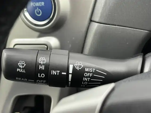 トヨタ プリウス α S ツーリングセレクション 愛知県 2013(平25)年 5万km ホワイトパールクリスタルシャイン 純正HDDナビ/・Bluetoot/・フルセグTV/・CD/DVD/・HDD/・SD/前後ドライブレコーダー/ビルトインETC/横滑り防止装置/オートライト/フォグランプ/ヘッドライトウォッシャー/トラクションコントロール/純正18インチAW/純正フロアマット/レザー調シートカバー/プッシュスタート/スマートキー/スペアキー