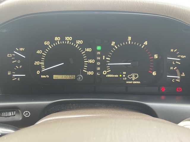 トヨタ ランドクルーザー VX－LTD 秋田県 2001(平13)年 11.1万km レッドマイカ ・サンルーフ/・ルーフレール/・シートヒーター/・レザーシート/・ドライブレコーダー/・クルーズコントロール/・ＡＢＳ/・クルーズコントロール・/・純正フロアマット/・純正アルミホイール/・ＡＡＣ/・４WD/・オートライト/・パワーウィンドウ/・パワーステアリング