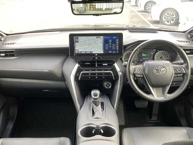 トヨタ ハリアー Z レザーパッケージ 佐賀県 2021(令3)年 4.2万km プレシャスブラックパール ワンオーナー/モデリスタエアロ/純正12.3インチナビ/バックモニター/プリクラッシュセーフティ/レーンディパーチャーアラート/オートハイビーム/アダプティブクルーズコントロール/ブラインドスポットモニター/リアクロストラフィックアラート/クリアランスソナー/ヘッドアップディスプレイ/デジタルインナーミラー（前方録画機能付き）/パワーバックドア/ETC2.0/レザーシート/メモリパワーシート/シートヒーター/エアシート/ステアリングヒーター/ステアリングリモコン/電動パーキングブレーキ/オートブレーキホールド/プッシュスタート/スマートキー/LEDヘッドライト/フォグライト/純正アルミホイール