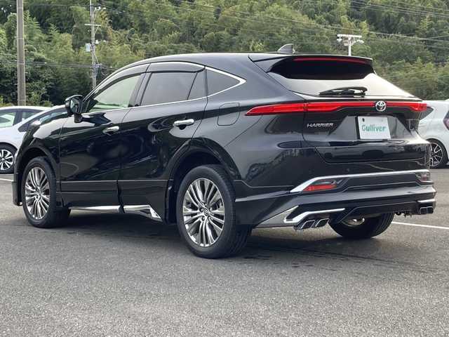 トヨタ ハリアー Z レザーパッケージ 佐賀県 2021(令3)年 4.2万km プレシャスブラックパール ワンオーナー/モデリスタエアロ/純正12.3インチナビ/バックモニター/プリクラッシュセーフティ/レーンディパーチャーアラート/オートハイビーム/アダプティブクルーズコントロール/ブラインドスポットモニター/リアクロストラフィックアラート/クリアランスソナー/ヘッドアップディスプレイ/デジタルインナーミラー（前方録画機能付き）/パワーバックドア/ETC2.0/レザーシート/メモリパワーシート/シートヒーター/エアシート/ステアリングヒーター/ステアリングリモコン/電動パーキングブレーキ/オートブレーキホールド/プッシュスタート/スマートキー/LEDヘッドライト/フォグライト/純正アルミホイール