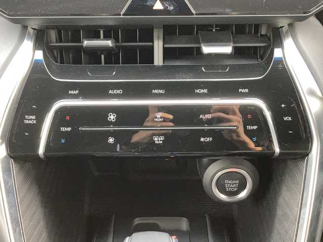 トヨタ ハリアー Z レザーパッケージ 佐賀県 2021(令3)年 4.2万km プレシャスブラックパール ワンオーナー/モデリスタエアロ/純正12.3インチナビ/バックモニター/プリクラッシュセーフティ/レーンディパーチャーアラート/オートハイビーム/アダプティブクルーズコントロール/ブラインドスポットモニター/リアクロストラフィックアラート/クリアランスソナー/ヘッドアップディスプレイ/デジタルインナーミラー（前方録画機能付き）/パワーバックドア/ETC2.0/レザーシート/メモリパワーシート/シートヒーター/エアシート/ステアリングヒーター/ステアリングリモコン/電動パーキングブレーキ/オートブレーキホールド/プッシュスタート/スマートキー/LEDヘッドライト/フォグライト/純正アルミホイール