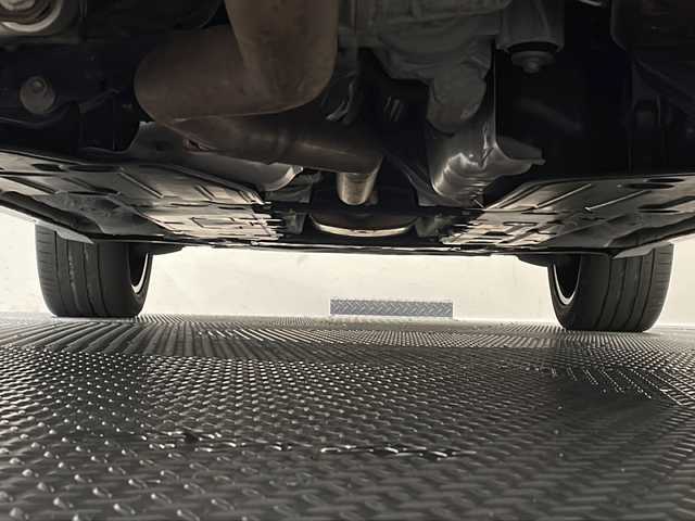 ボルボ ＸＣ９０ B6 AWD インスクリプション 新潟県 2021(令3)年 3.1万km クリスタルホワイトP チルトアップ機構付電動パノラマ・ガラス・サンルーフ　/ステアリングホイール・ヒーター/ヘッドアップディスプレイ/クリスタルノブ/LKA（レーン・キーピング・エイド）/DAC（ドライバー・アラート・コントロール）/パイロット・アシスト（車線維持支援機能）/全車速追従機能付ACC（アダプティブ・クルーズ・コントロール/フル・アクティブ・ハイビーム（LEDヘッドライト）/360°ビューカメラ/シートベンチレーション（前席）/パワーシート（全席）/シートヒーター（全席）/ワイヤレススマートフォンチャージ/アンビエントライト/HDDナビゲーションシステム/・Bluetooth/TV/FM/AM/パワーテールゲート